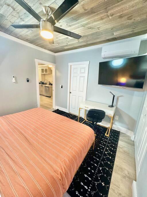Appartamento Little House On 47Th Cleveland Esterno foto