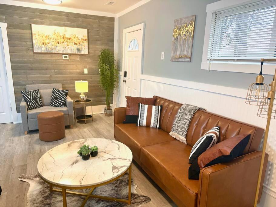 Appartamento Little House On 47Th Cleveland Esterno foto